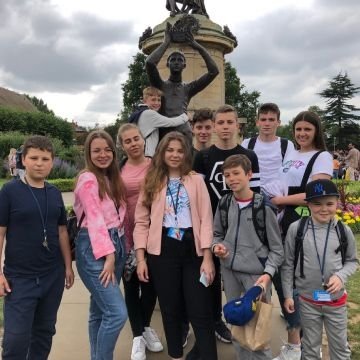 Вивчення культури країни.